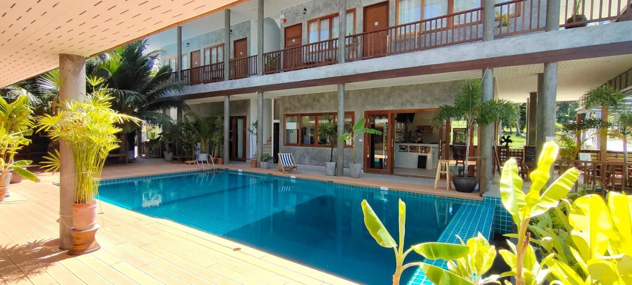 Le Grand Bleu Hotel Voktum Kültér fotó